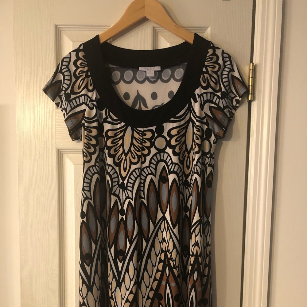 Women’s sleeveless Dress Barn dress